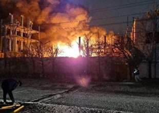 آتش‌سوزی شرکت تولیدکننده حلّال‌های شیمیایی/ فرماندار قدس: صدای انفجار امنیتی نبود