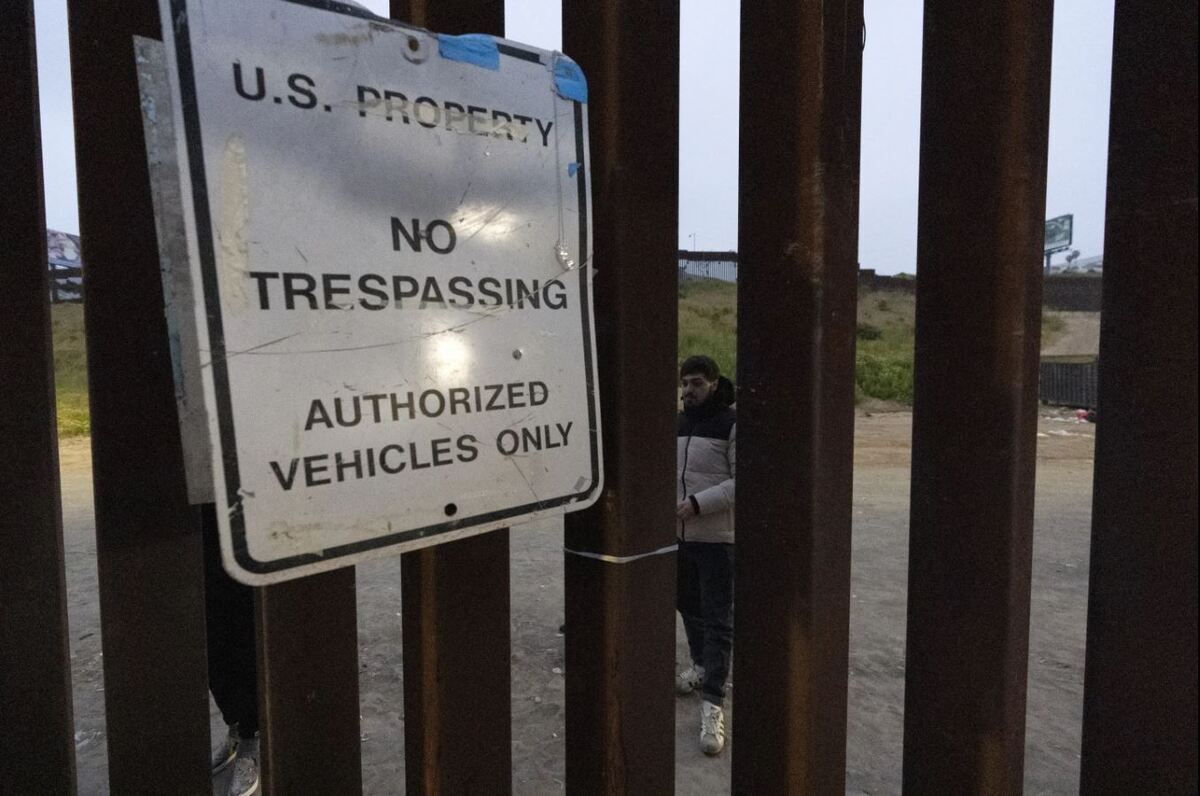 مرز‌های آمریکا و ادامه روند بازداشت پناهجویان؛ ۱۳۷ هزار نفر در ماه مارس بازداشت شدند