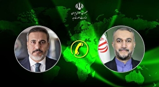 گفتگوی تلفنی وزرای خارجه ایران و ترکیه درباره آخرین تحولات منطقه 