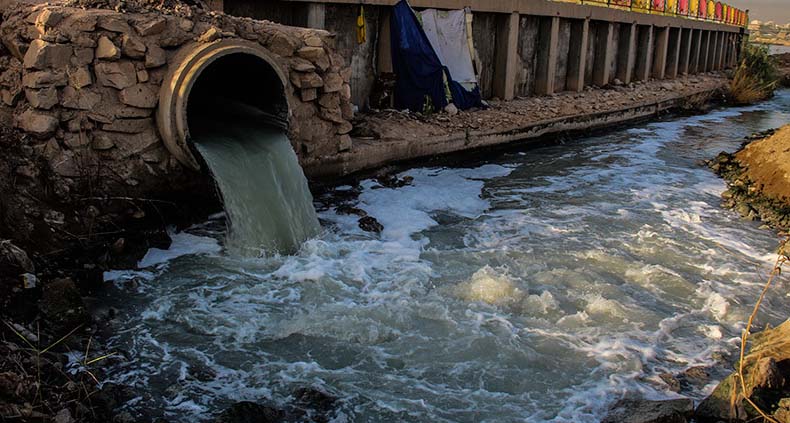 آمار عجیب از انتقال غیر قانونی آب خوزستان به شش استان همجوار/ وعده وزیر نیرو جهت اختصاص ژنراتور برای تصفیه خانه ها