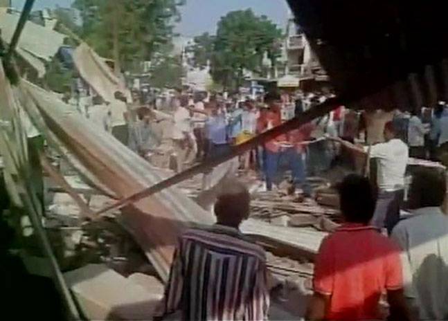 انفجار خونین در هند 20 کشته و 80 زخمی بر جا گذاشت+عکس