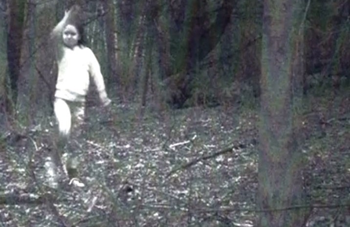 تصویر دختر بچه ای که ترسناکترین عکس سال شد