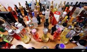 دستگیری تولید کننده مشروبات الکلی در گرگان/ کشف ۴۴۰۰ لیترمشروبات الکلی از متهم