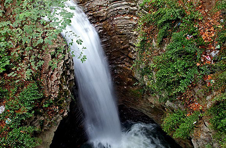 آبشار زیبای ویسادار+تصاویر