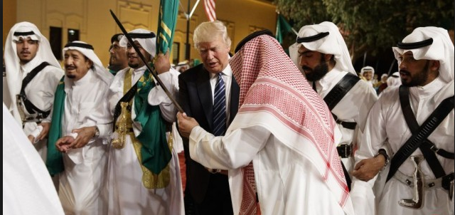 همراهی ترامپ با توطئه سعودی‌ها و اماراتی‌ها علیه ایران