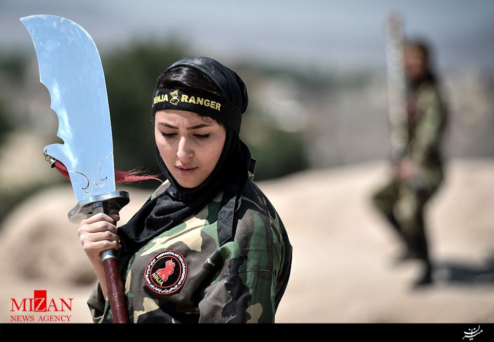 گزارش روزنامه انگلیسی از بانوان نینجاکار ایران+تصاویر