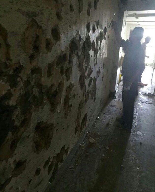 دیوارهای ساختمان مجلس پس از درگیری نیروهای امنیتی و تروریست‌های داعش+عکس