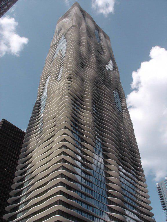 ساختمانی عجیب در شیکاگو+عکس
