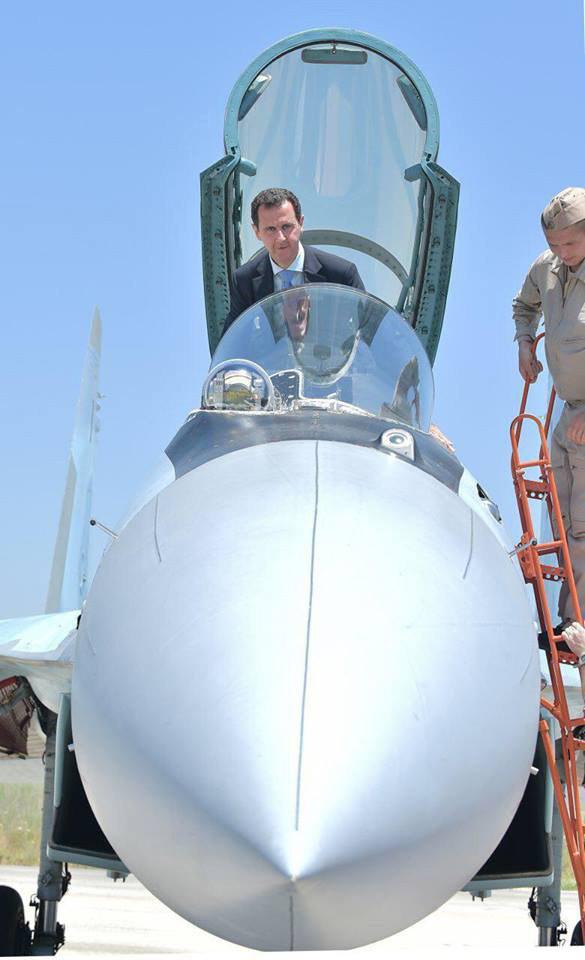 بشار اسد از پایگاه نظامی روسیه در استان لاذقیه بازدید کرد
