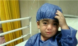 آخرین وضعیت جراحی کودک مشهور حادثه تروریستی مجلس/ «عماد» در آی سی یو بستری است