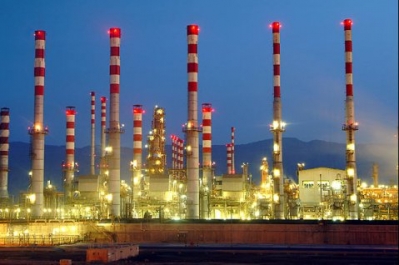 بزرگترین تولید کننده بنزین یورو چهار ایران تعطیل شد