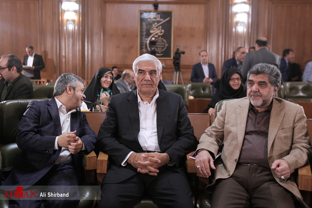 محسن هاشمی رئیس شورای شهر تهران شد/برگزاری 30 جلسه غیر علنی از سوی اعضای شورای پنجم