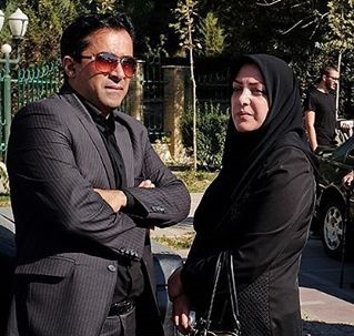 زوج مجری در مراسم خاکسپاری خبرنگار صدا و سیما+ عکس