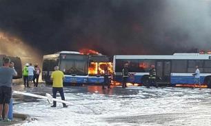 هراس صهیونیست ها از به آتش کشیده شدن اتوبوس های حمل و نقل عمومی/ نتانیاهو فرمان بازرسی از فلسطینی ها غیر مسلح را صادر کرد+ عکس