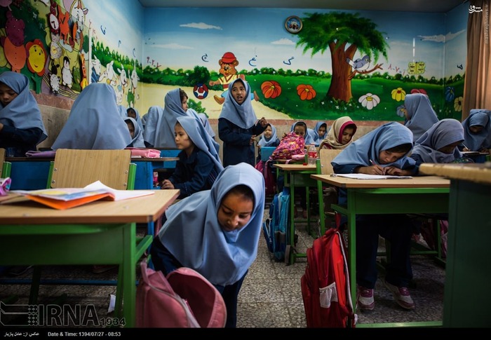 مدرسه رایگان دانش‌آموزان افغانی بدون شناسنامه در ایران !+ تصاویر