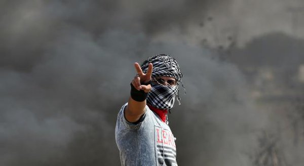 پنج فلسطینی توسط صهیونیست ها به شهادت رسیدند/ شمار شهدای انتفاضه به 51 نفر رسید