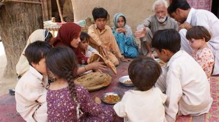 زنگ خطر افزایش جمعیت در پاکستان/ دو بچه کافی است!