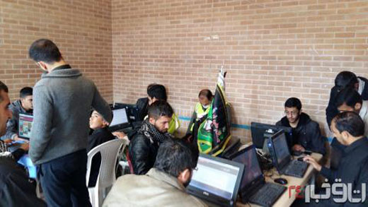 از پذیرایی زائران حسینی با ماساژ در موکب امام رضا(ع) تا ارائه اینترنت و تماس تلفنی رایگان + تصاویر