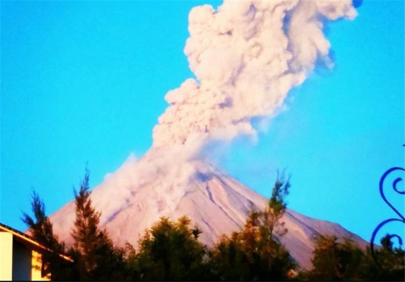 تصاویر نفس گیر فوران آتشفشان گواتمالا +عکس