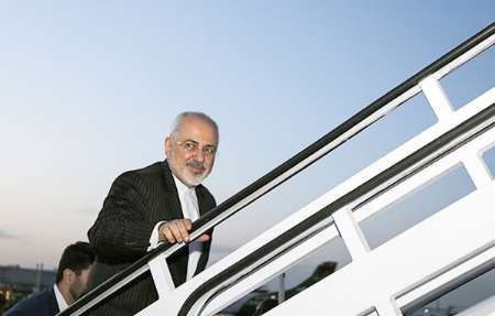 ظریف اسلام آباد را به مقصد تهران ترک کرد