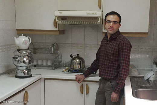 سرشناس‌ترین آبدارچی ایرانی کیست؟ + عکس