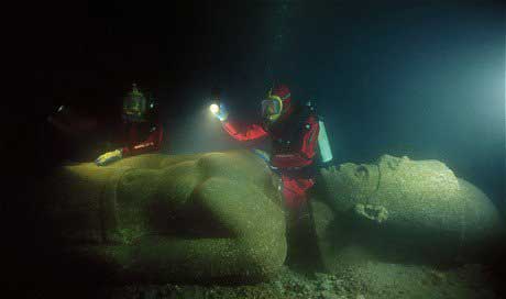 کشف شهر افسانه ای مصر در اعماق دریای مدیترانه