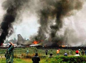 خروج هواپیمای ایرباس از باند فرودگاه در کیشنازا / 7 تن کشته شدند