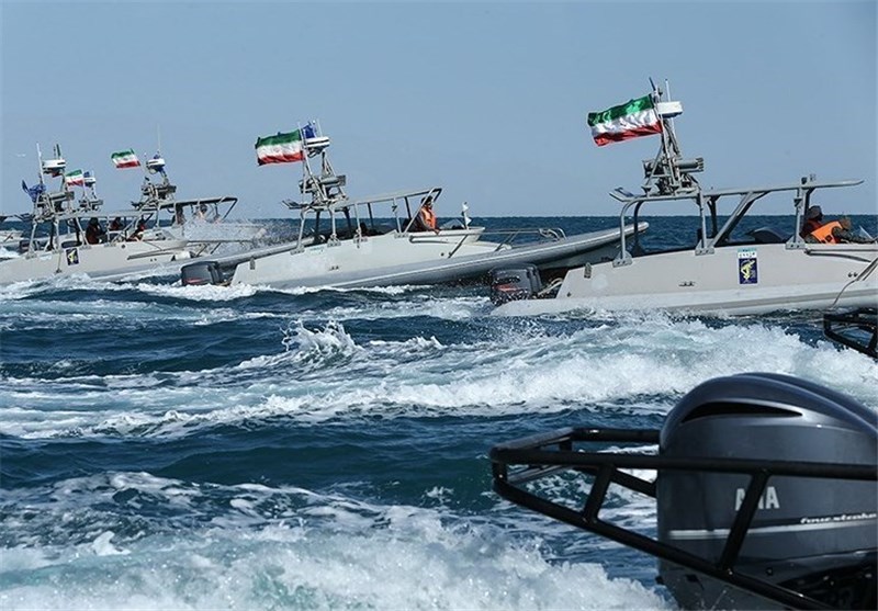 رزمایش مشترک نیروی دریایی ایران و عمان برگزار شد
