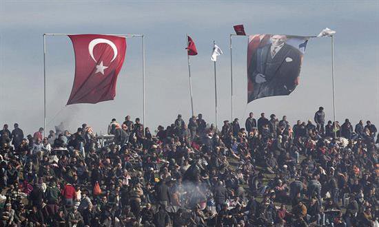 مسابقه دیدنی کشتی شترها در ترکیه +تصاویر