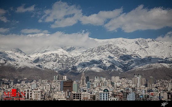 تهران نفس کشید/ بارش برف و باران در کشور/پیش‌بینی کاهش آلاینده‌ها/هشدار اختلال در تردد جاده‌های کوهستانی