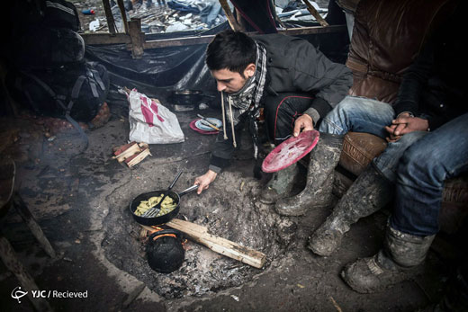 شرایط سخت زندگی پناهندگان در اردوگاه گرند سنت فرانسه + تصاویر