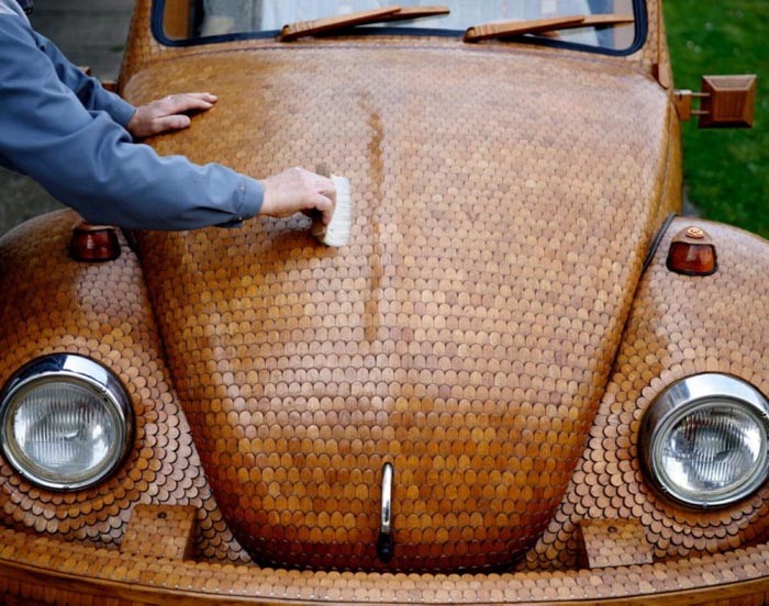 طراحی زیبای بدنه خودرو از چوب درخت بلوط + تصاویر