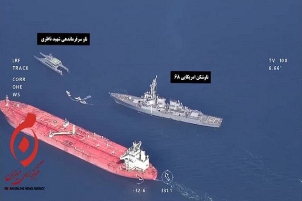 رئیس مؤسسه شهید حسن باقری: نیروی دریایی سپاه تسلط خوبی بر امنیت خلیج‌فارس و دریای عمان دارد