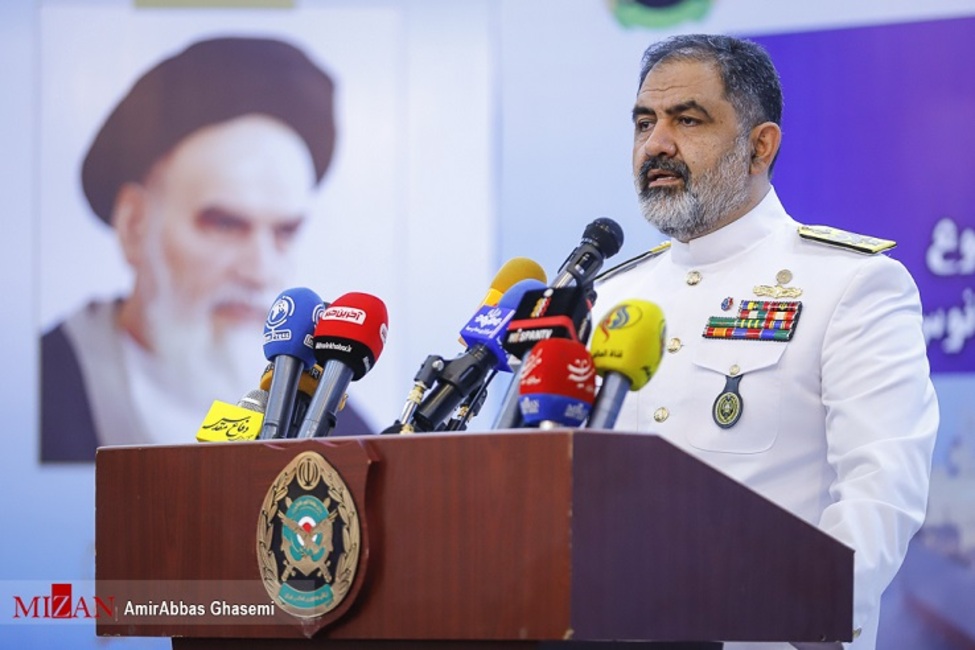 دریادار ایرانی: نیروی دریایی ارتش توانسته مرز‌های کشور را دو هزار کیلومتر دورتر ببرد