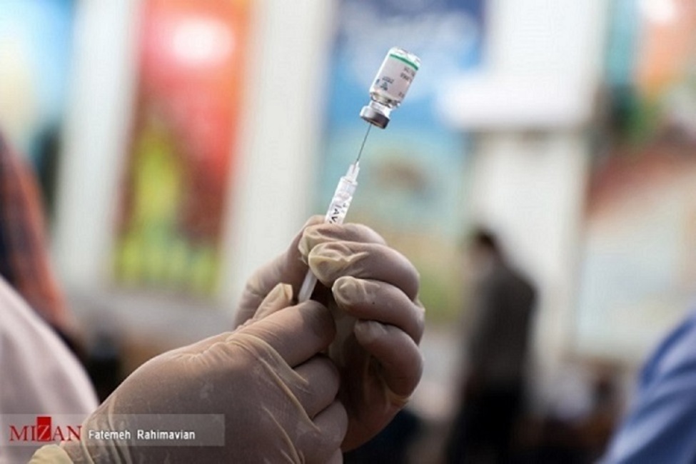 اومیکرون پای واکسن نزده‌ها را به مراکز واکسیناسیون باز کرد