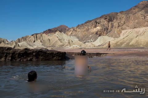 جزیره ای در جنوب ایران ، پاتوق مرفهین / شنای مختلط مرد وزن  + تصاویر