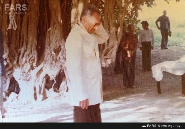 عکس های منتشر نشده شاه و خاندان پهلوی در کیش