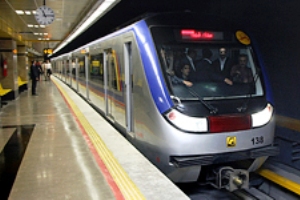 صدای گوینده زن ایستگاه‌های مترو مردانه شد