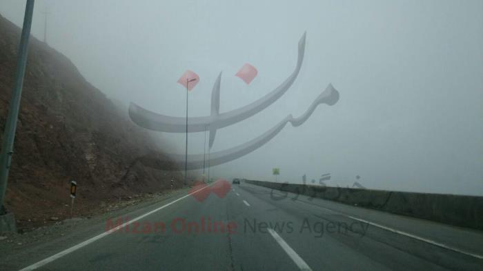 مه گرفتگی در جاده فیروزکوه+عکس