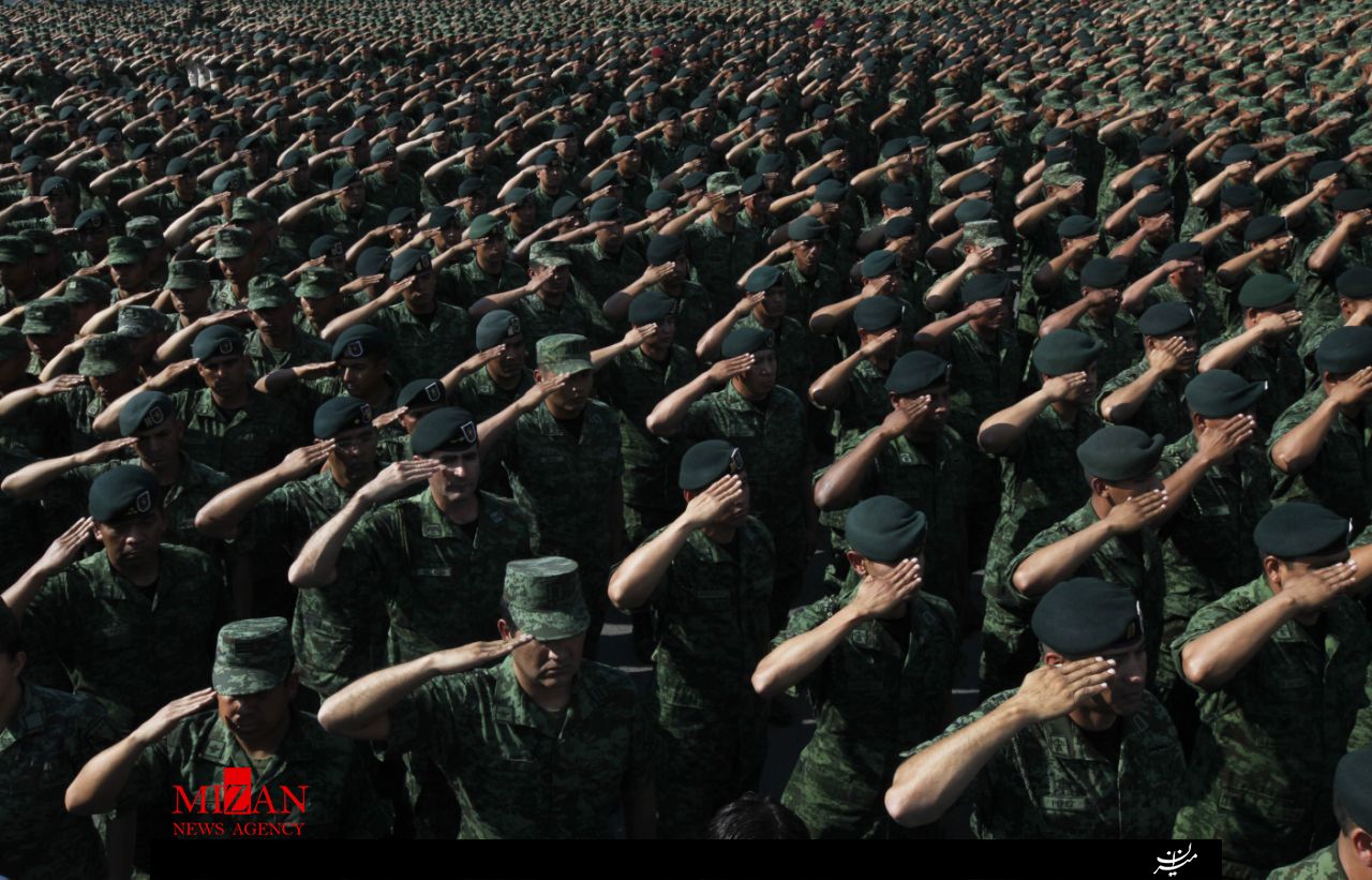 عذرخواهی نادر 26 هزار نظامی ارتش مکزیک از مردم + عکس