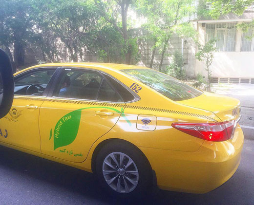 تاکسی هیبریدی مجهز به وای فای در تهران + عکس