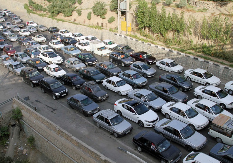 آغاز موج بازگشت مسافران به سمت تهران/ ترافیک نیمه سنگین در جاده های شمالی