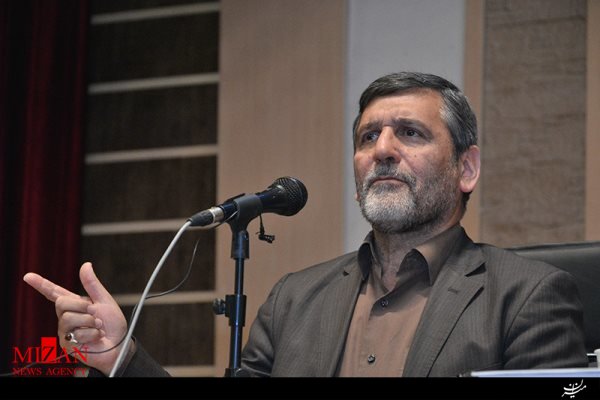 تاکید همیشگی امام خمینی(ره) بر اهمیت قانون