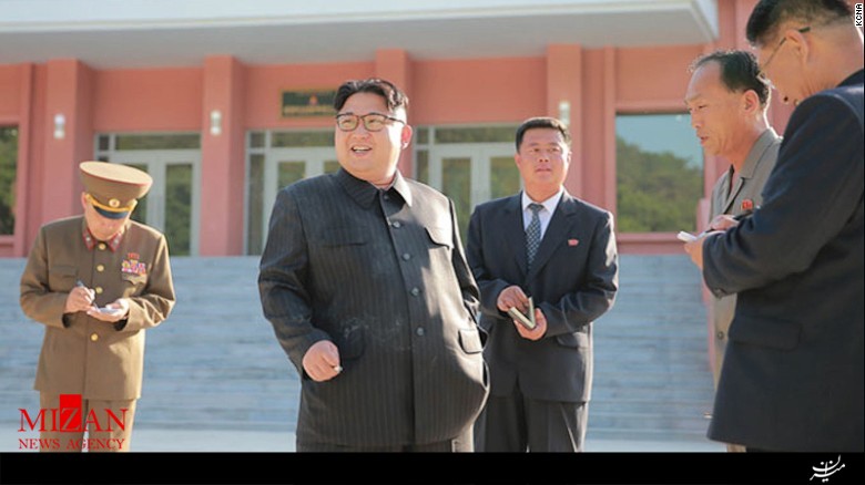 تصویری از رهبر کره شمالی که جنجال برانگیز شد+عکس