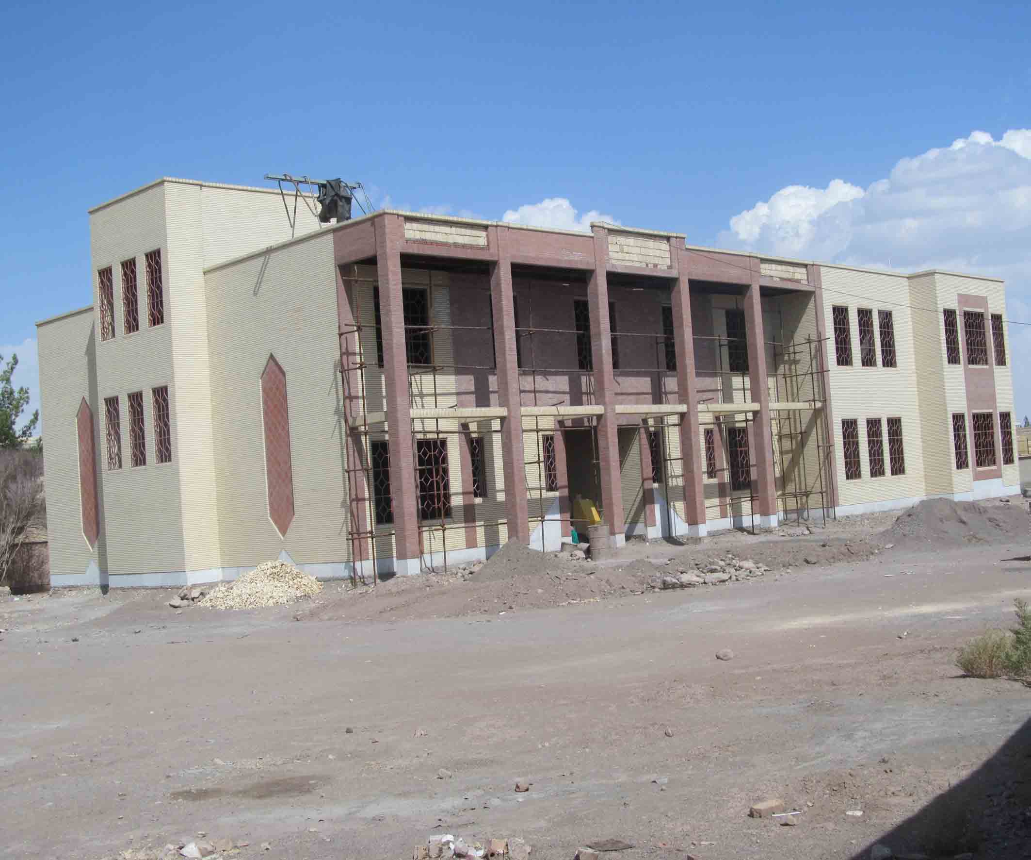 بنیاد برکت 14 مدرسه‌ در مازندران می‌سازد