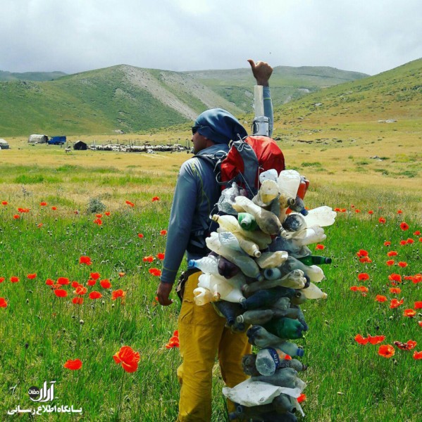حرکت قابل ستایش کوهنورد پارس آبادی در حفاظت از طبیعت +عکس