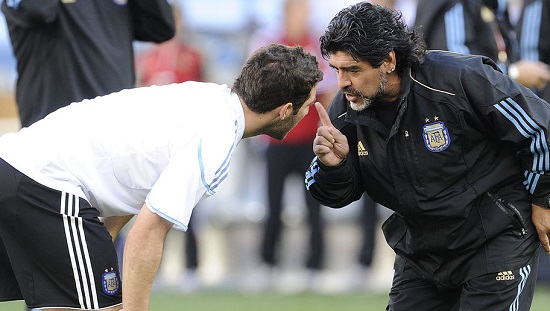 انتقاد مارادونا از رفتن ایگواین به یوونتوس +عکس