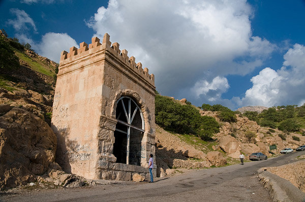 «دالاهو» بهشت تاریخ و طبیعت؛ از زیبایی «ریجاب» تاشگفتی قلعه یزدگرد+تصاویر