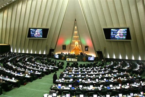 نشست علنی امروز مجلس شورای اسلامی آغاز شد