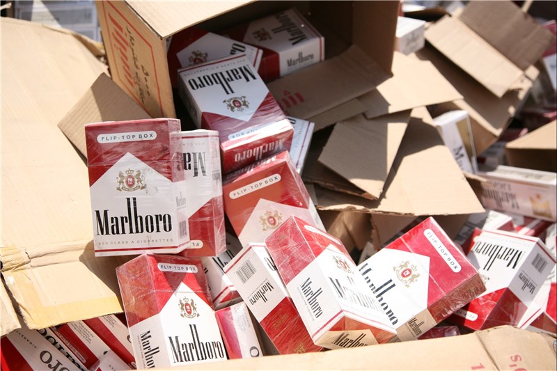 کشف 690 هزار نخ سیگار قاچاق از خانه روستایی